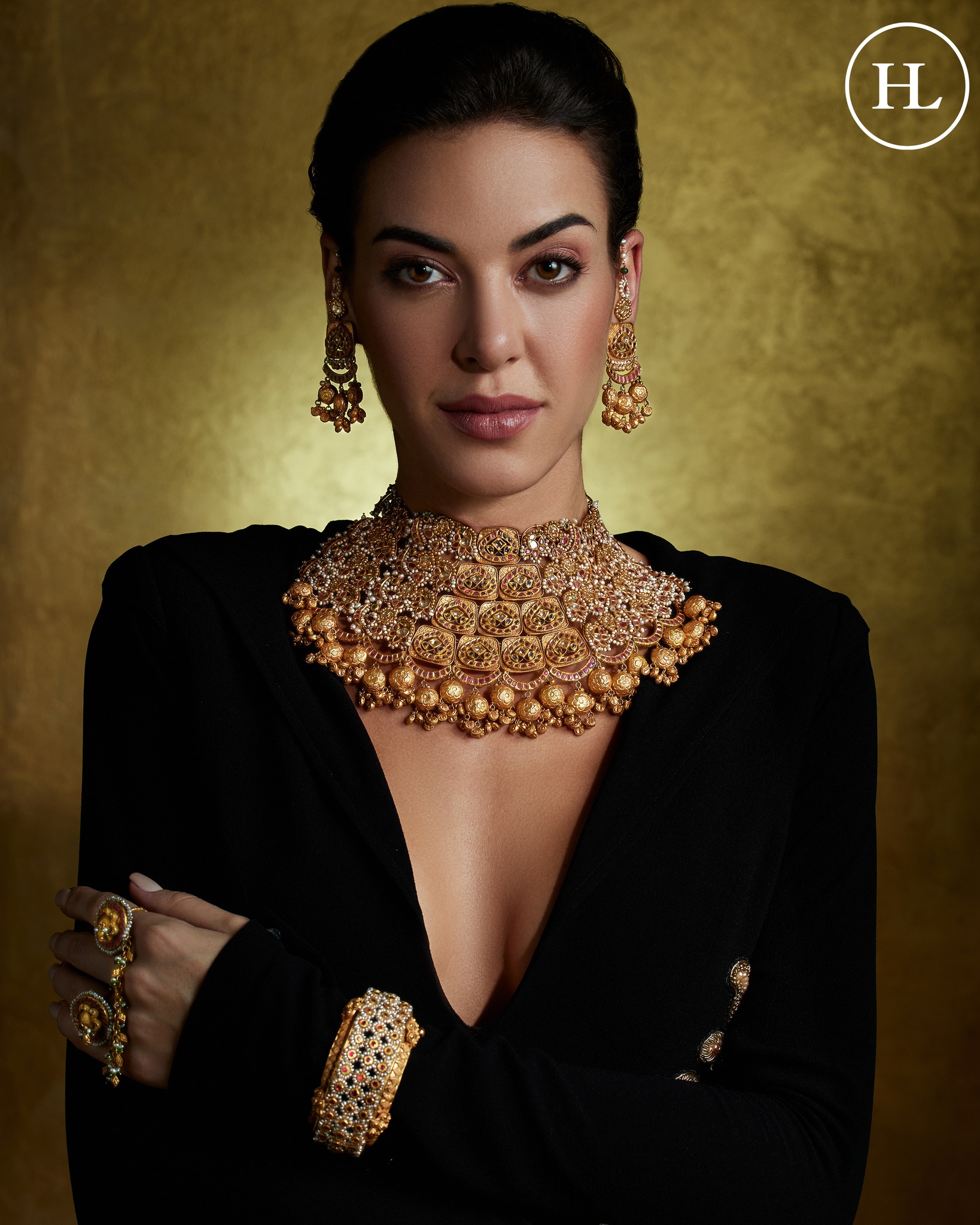 Get Celeb-Like Gold Jewellery from Hazoorilal Gold Jewellers